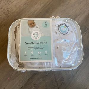 Dreamland baby weighted swaddle (0-6 months)
